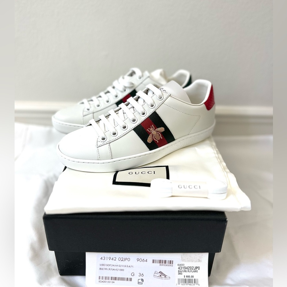 Authentic Gucci Ace Bees Sneakers